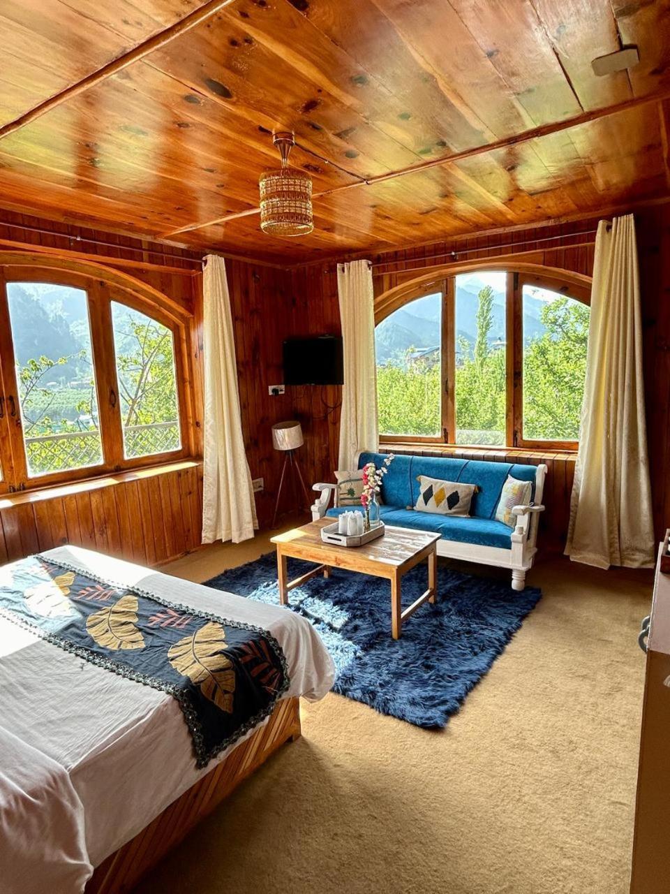 The Woodshed Villa Manāli Buitenkant foto