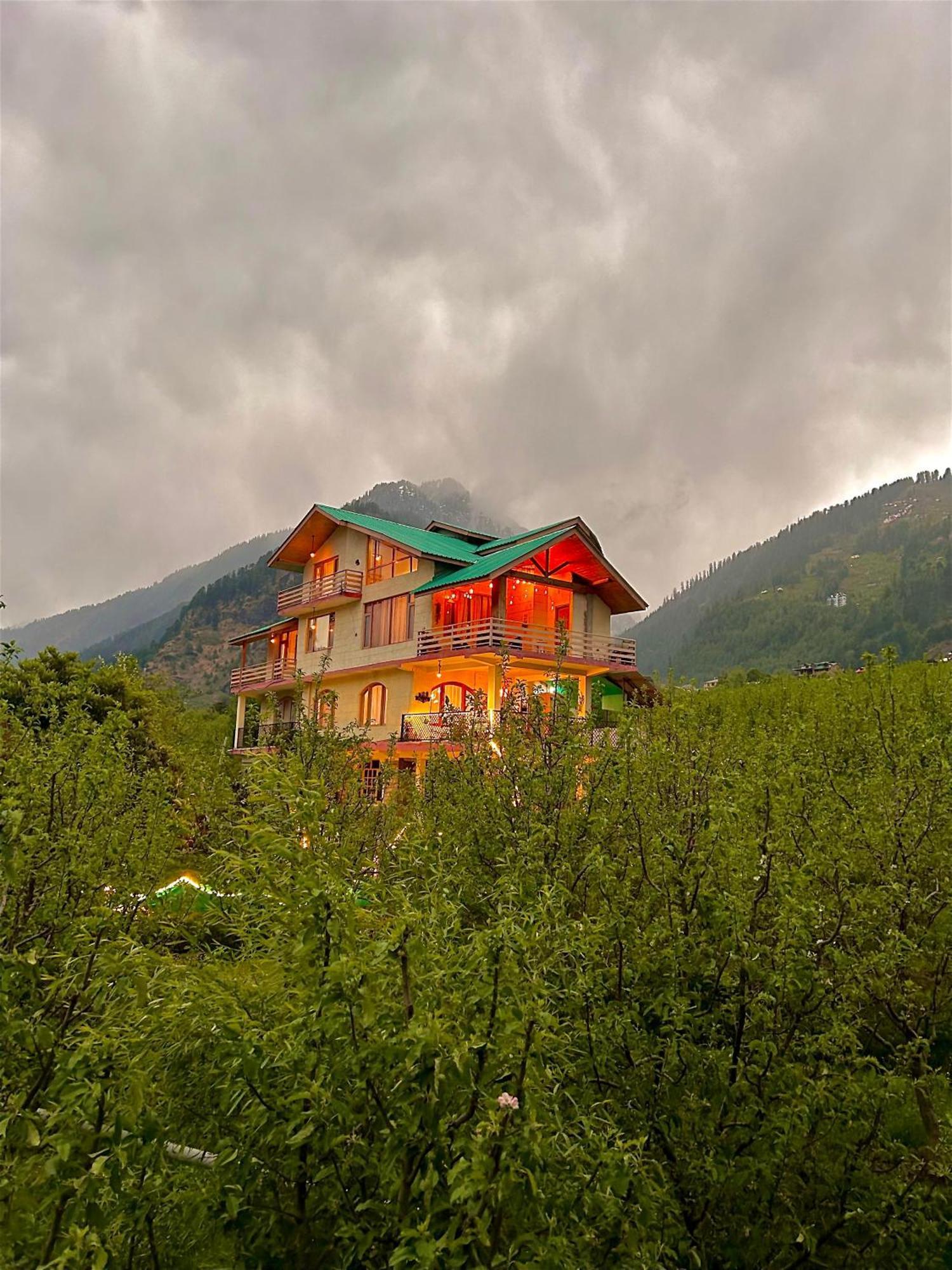 The Woodshed Villa Manāli Buitenkant foto