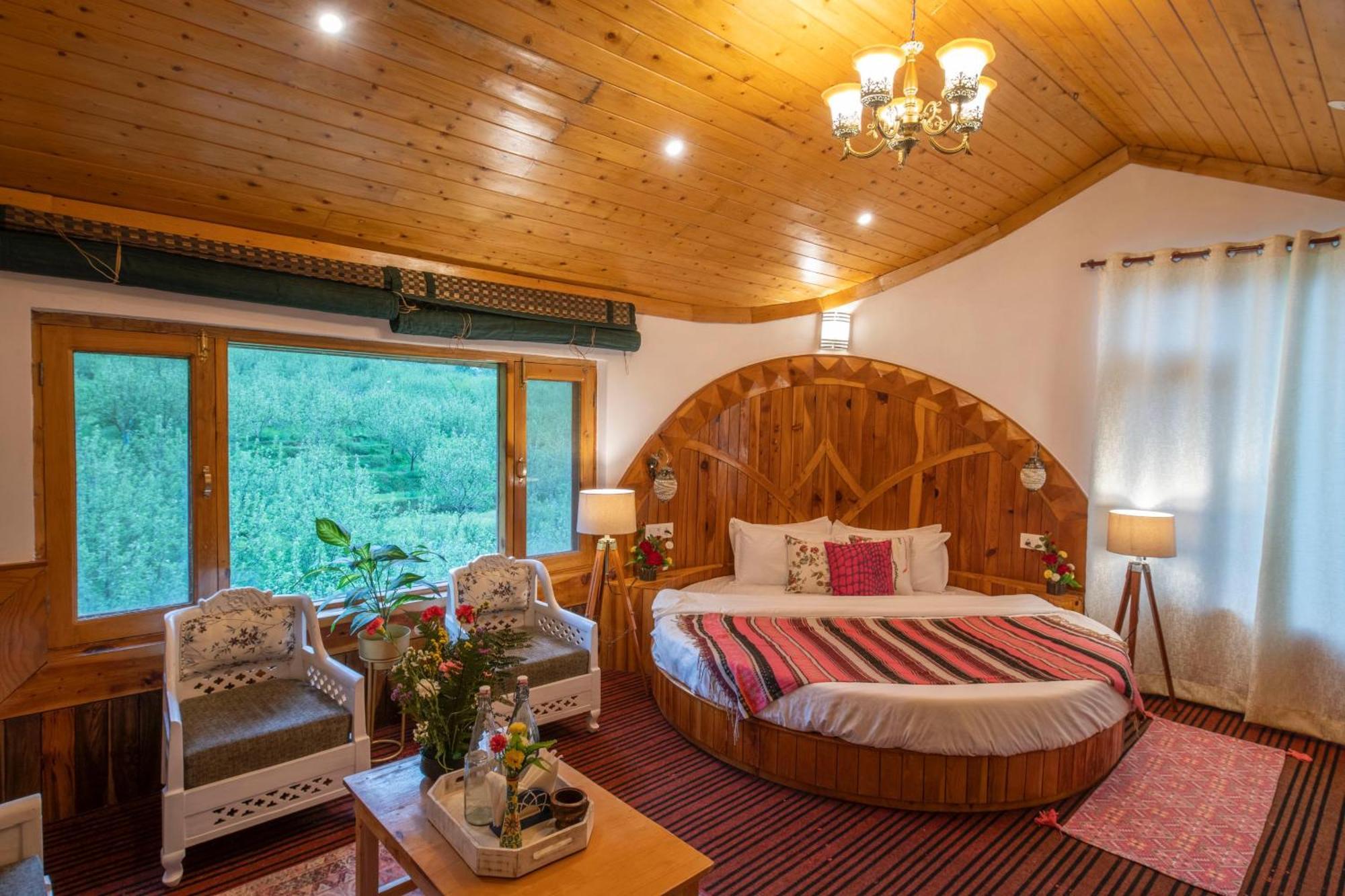 The Woodshed Villa Manāli Buitenkant foto